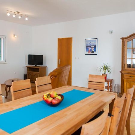 Holiday Home Koprivno Zewnętrze zdjęcie