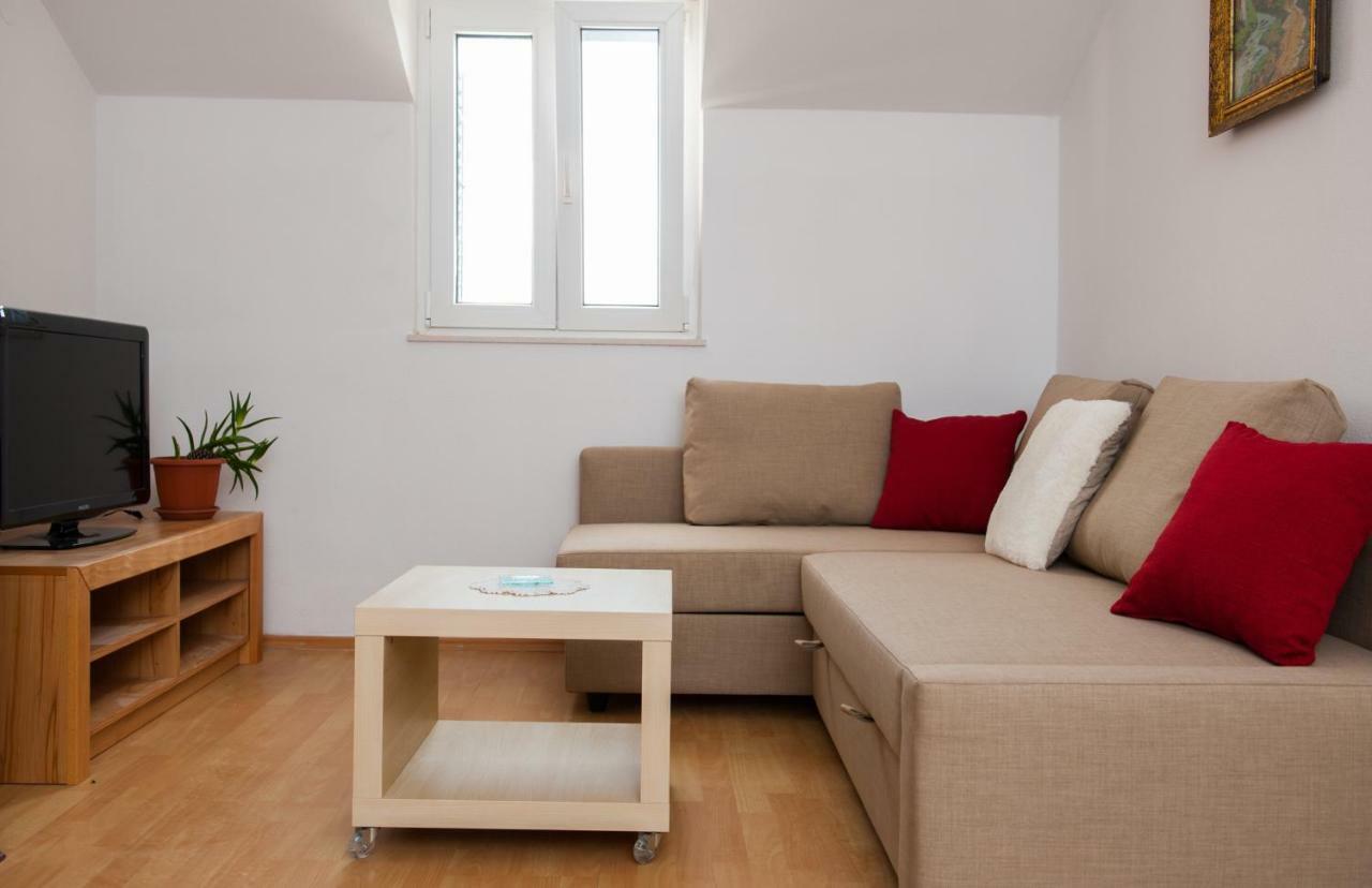 Holiday Home Koprivno Zewnętrze zdjęcie