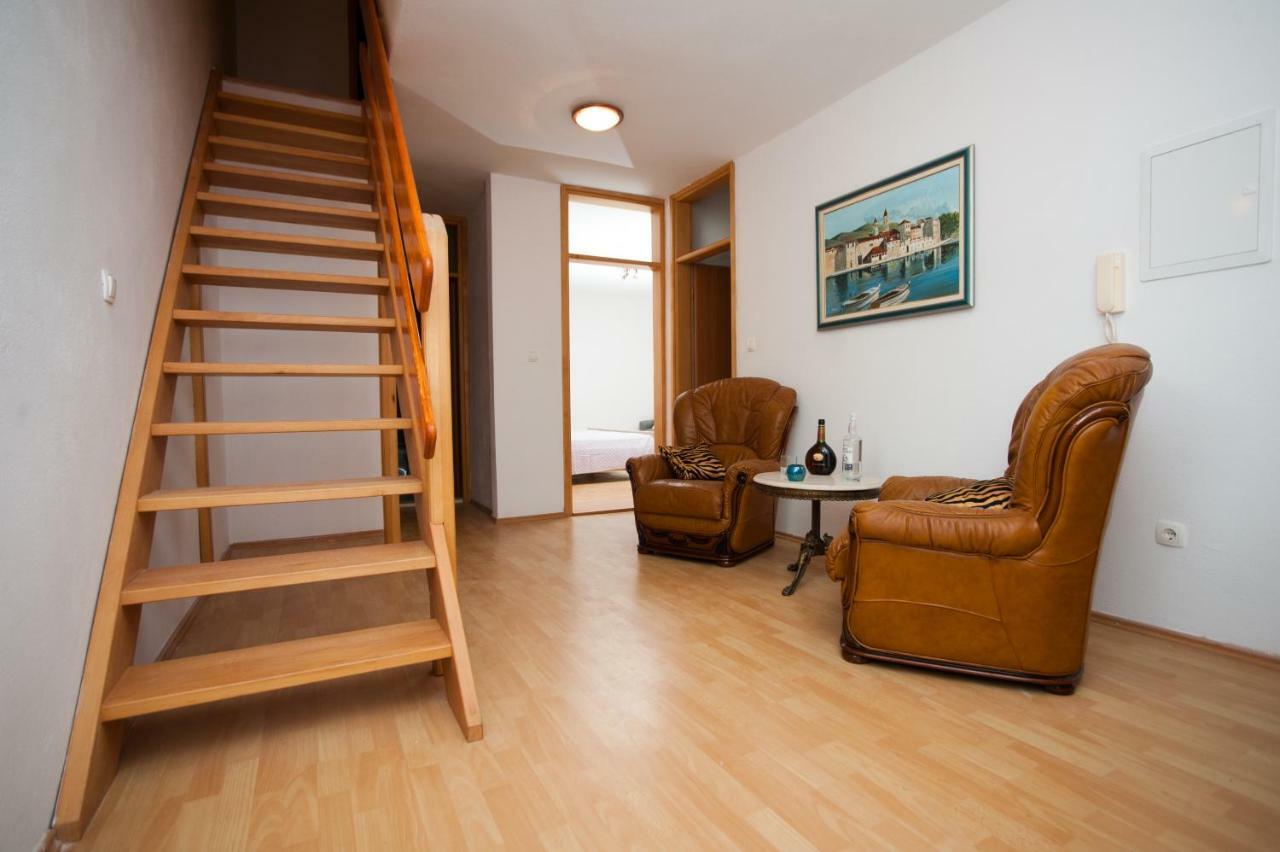 Holiday Home Koprivno Zewnętrze zdjęcie
