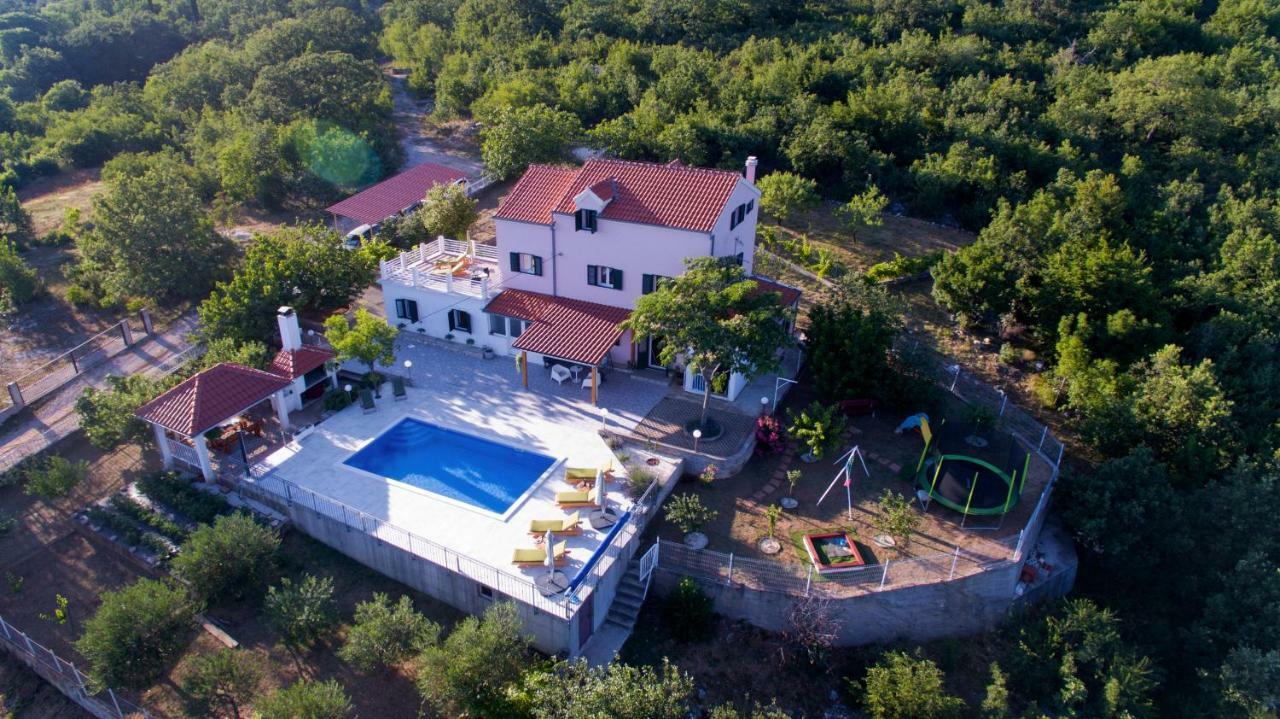 Holiday Home Koprivno Zewnętrze zdjęcie