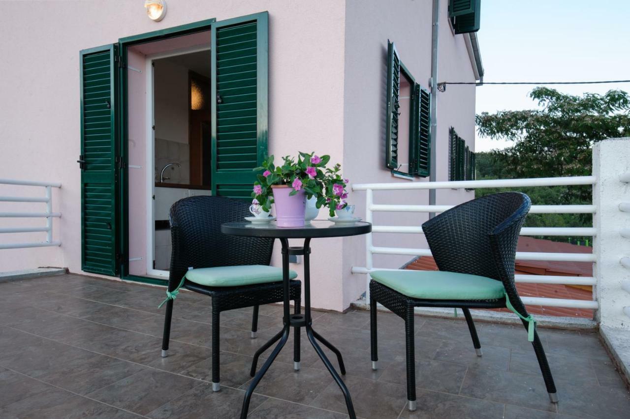 Holiday Home Koprivno Zewnętrze zdjęcie